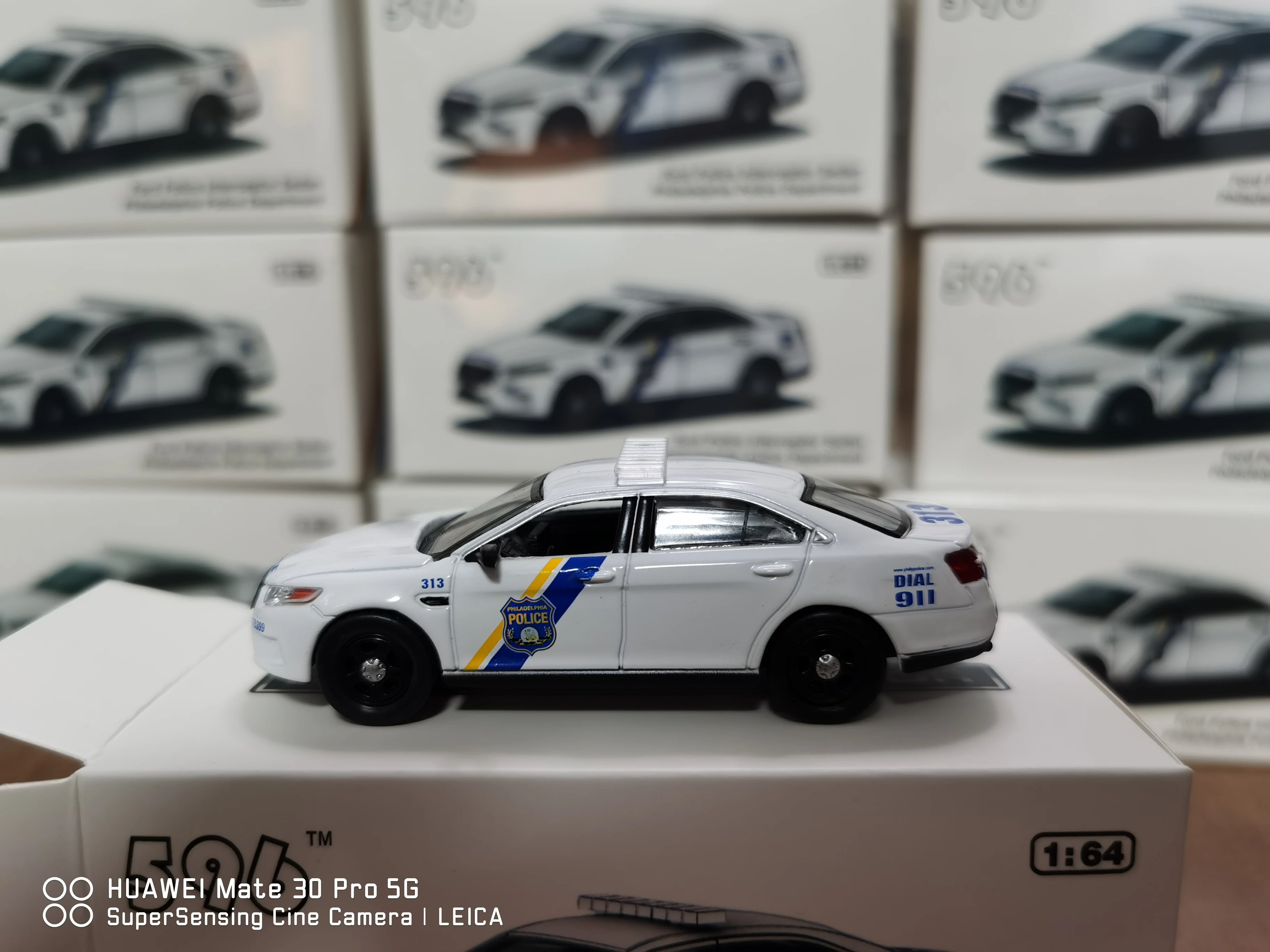 596 model 1/64 Taurus police car Philadelphia Police Department livery Collection die cast alloy car model decoration gift