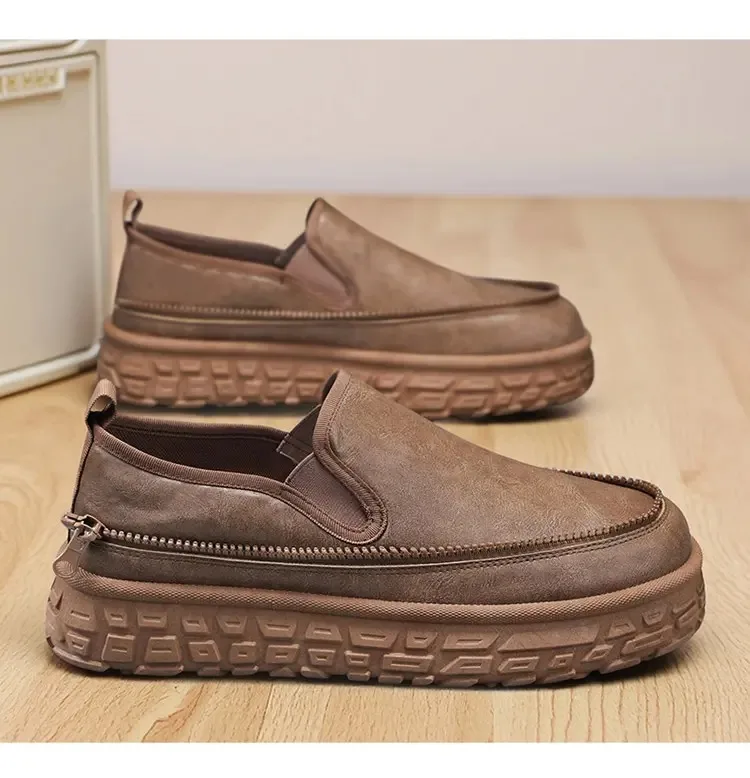 

New handcrafted leather casual shoes, Korean-style shoes, men's shoes and trendy shoes men sneakers