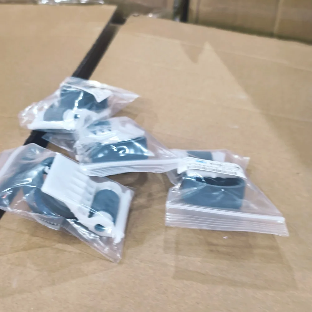 

1X 1517053 1529149 Retard Pickup Roller for EPSON Stylus Office T1100 B1100 Photo 1390 1400 1410 L1300 L1800 R1900 1500W ME1100