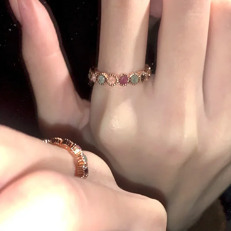 LENNIK Anello arcobaleno con tormalina di nicchia retrò con design unico ed elegante, sensazione di fascia alta, anello per bocca con temperamento di lusso leggero