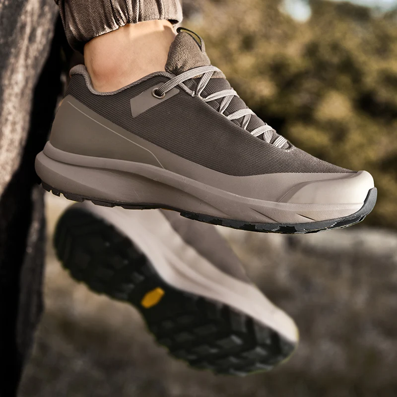Anti-slip trail running shoes Mens sneakers Lightweight For men Swollen feet Arch support Pain relief Outdoor walking shoes