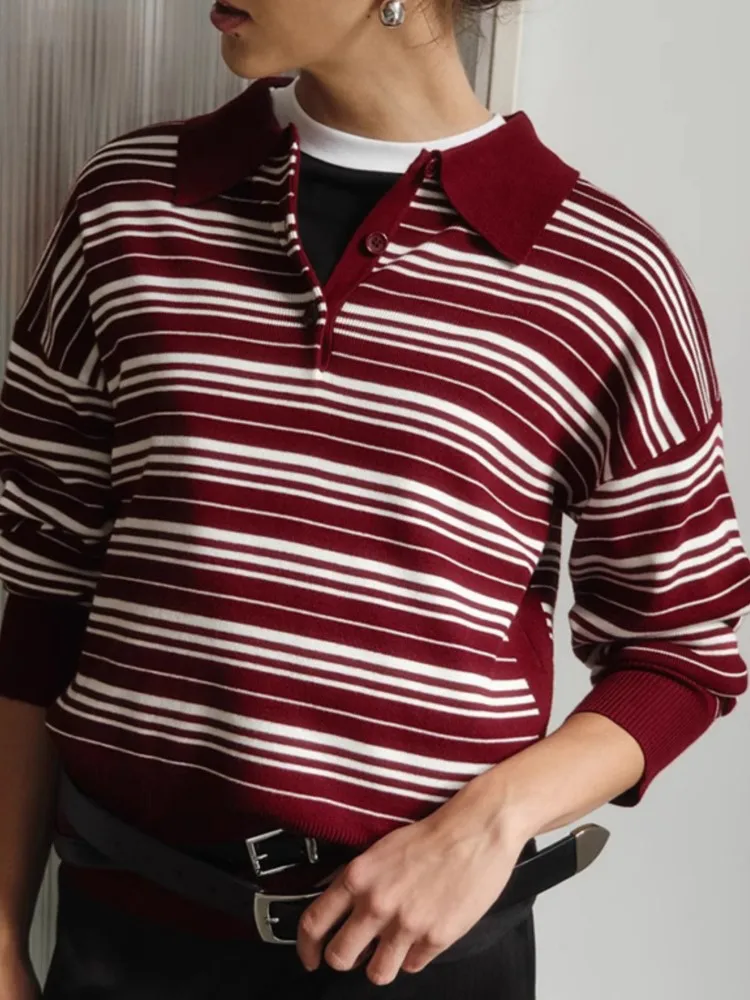 

Полосатый универсальный темпераментный трикотаж для поездок на работу, осень 2022, новый ретро контрастного цвета с воротником-поло, повседневный топ с длинными рукавами