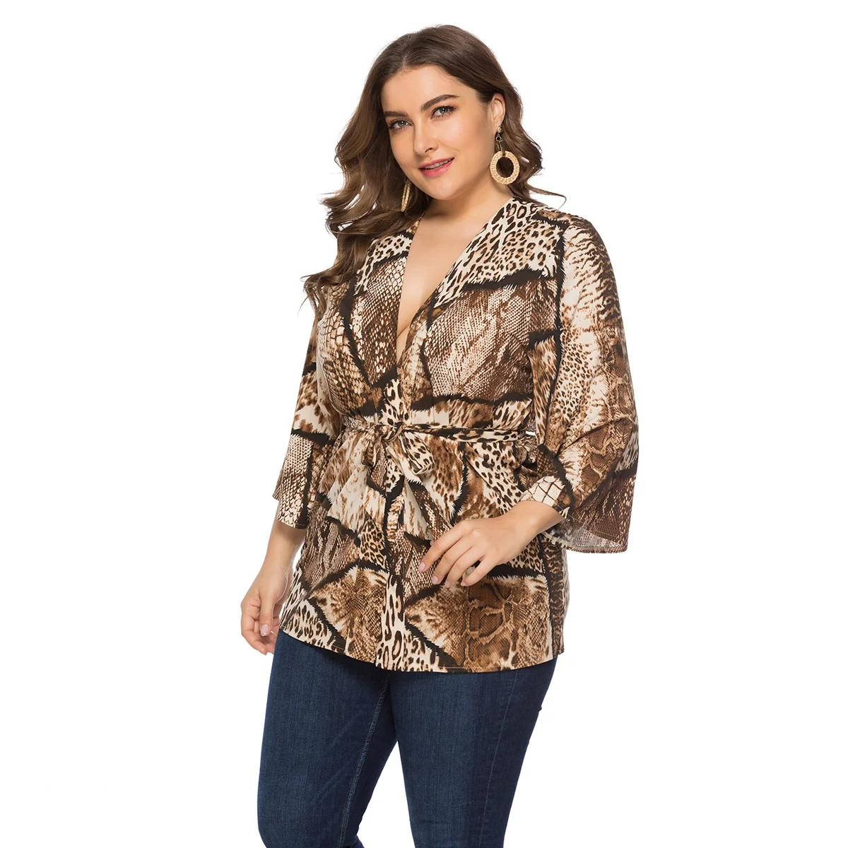 ملابس علوية نسائية بأكمام ثلاثة أرباع ، ملابس علوية غير رسمية برقبة على شكل حرف V ، مقاس كبير ، أزياء أنيقة ، كبيرة ، وصلت حديثًا #2