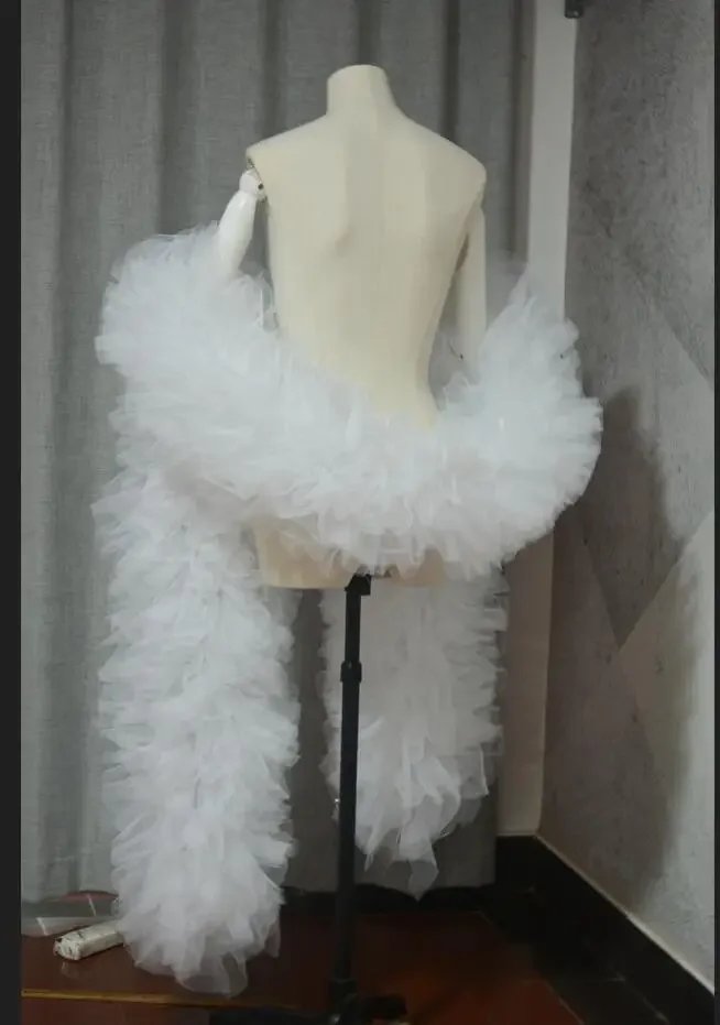 Fashion Stage ball party Club bruids Tule Boa Ruffle sjaal wrap Aangepaste kleur bruiloft accessoires cape
