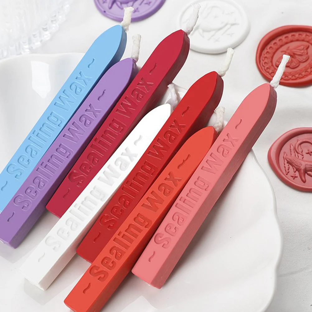 

8Pcs Sealing Wax Sticks Manuscript Fire Wax Seal Sticks Bright Colors for Envelopes Invitations Greeting Cards DIY Crafts