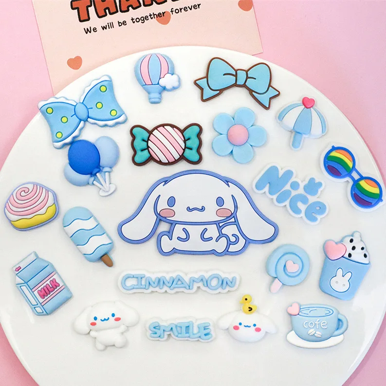 21Pcs Cute Cartoon Anime Girls Women Shoe Charms DIY Hole Shoes Detachable Buckle Garden Shoes Accessories Festival Gift