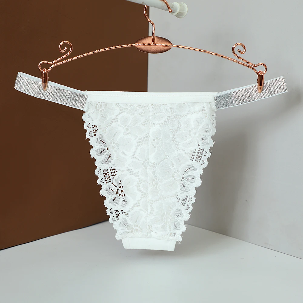Sexy Female Llingerie Breathable Crystal Lace Flower Panties Low Waist Cotton Crotch Rhinestone Thong Transparent Female Underwe