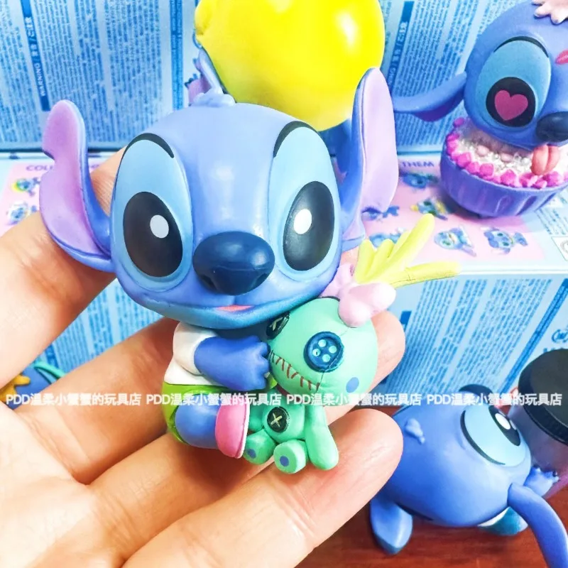 Scatola cieca a sorpresa Disney Stitch Set completo di gelato nascosto Bambole di cartoni animati Ornamenti per il desktop Scatola misteriosa Kawaii