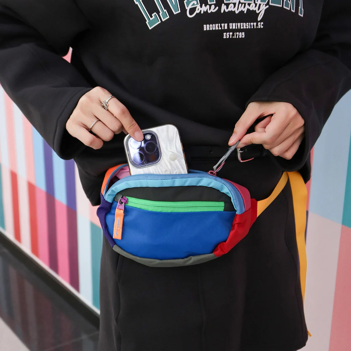 2025, heiß verkaufte Alpaka-Tasche, Dopamin-Tasche, modische Umhängetasche mit Farbblock, umwandelbare Einzelschultertasche, Alltagshandtasche