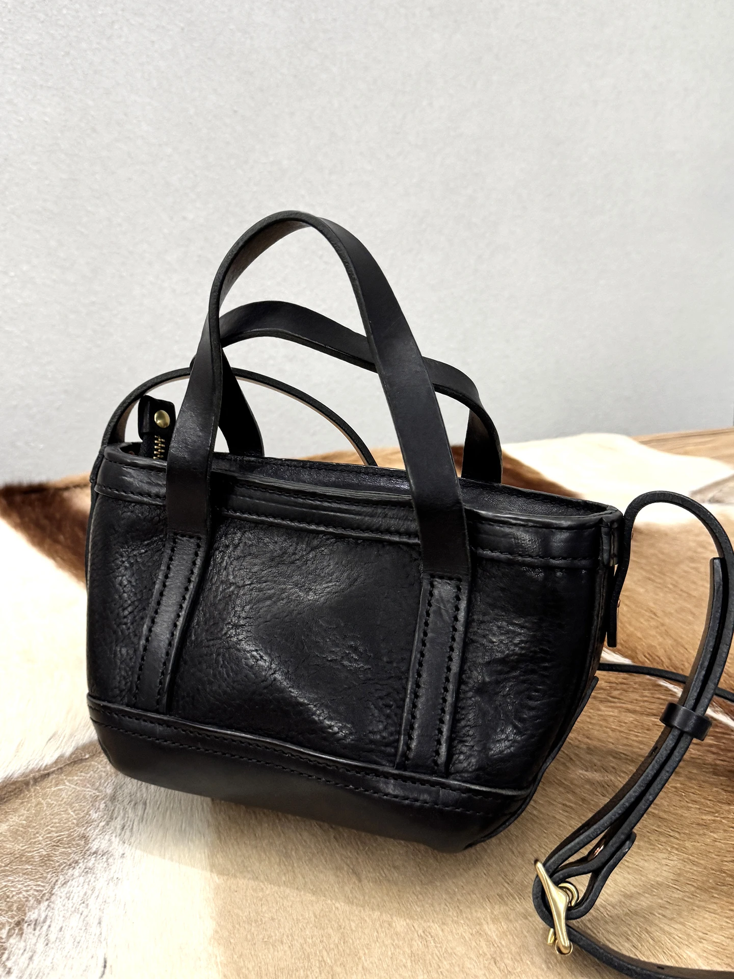 

simple casual vegetable tanned cowhide ladies small handbag weekend party luxury genuine leather women's cute shoulder bag