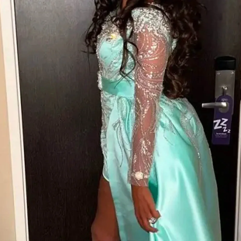 Mint Prom Dresses With Detachable Train High Low V Neck Long Sleeves Evening Formal Dress Black Girls Cocktail Birthday Gowns