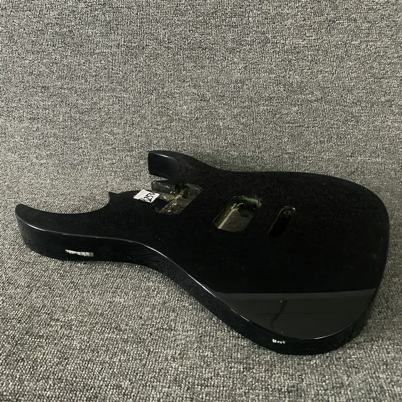 DB250 Black Color Electric Guitar Body Solid Wood Active HH Pickups Tremolo Style DIY Guitar PARTS with Damages Replace