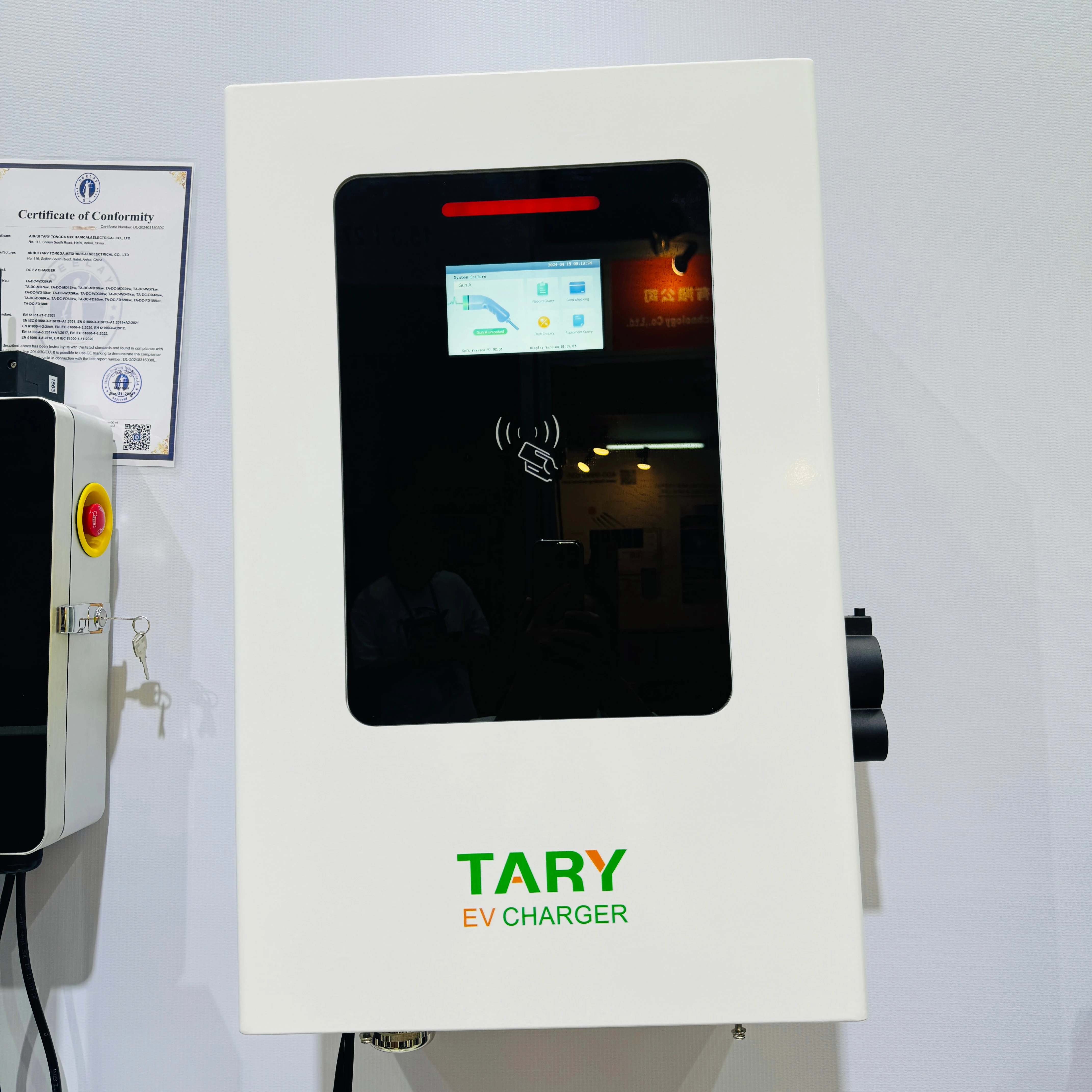 

100A 3 Phase Wallbox Floor-mounted 7-40kw Dc Ccs2 Charger Station Electric Car Fast Charging with Ocpp