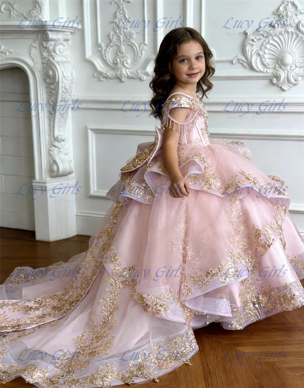 Gorgeous Flower Girl Dress Gold Applique for Wedding Layered Girls Pageant Dress with Long Bow Tassel Girls Ball Gown Dresses