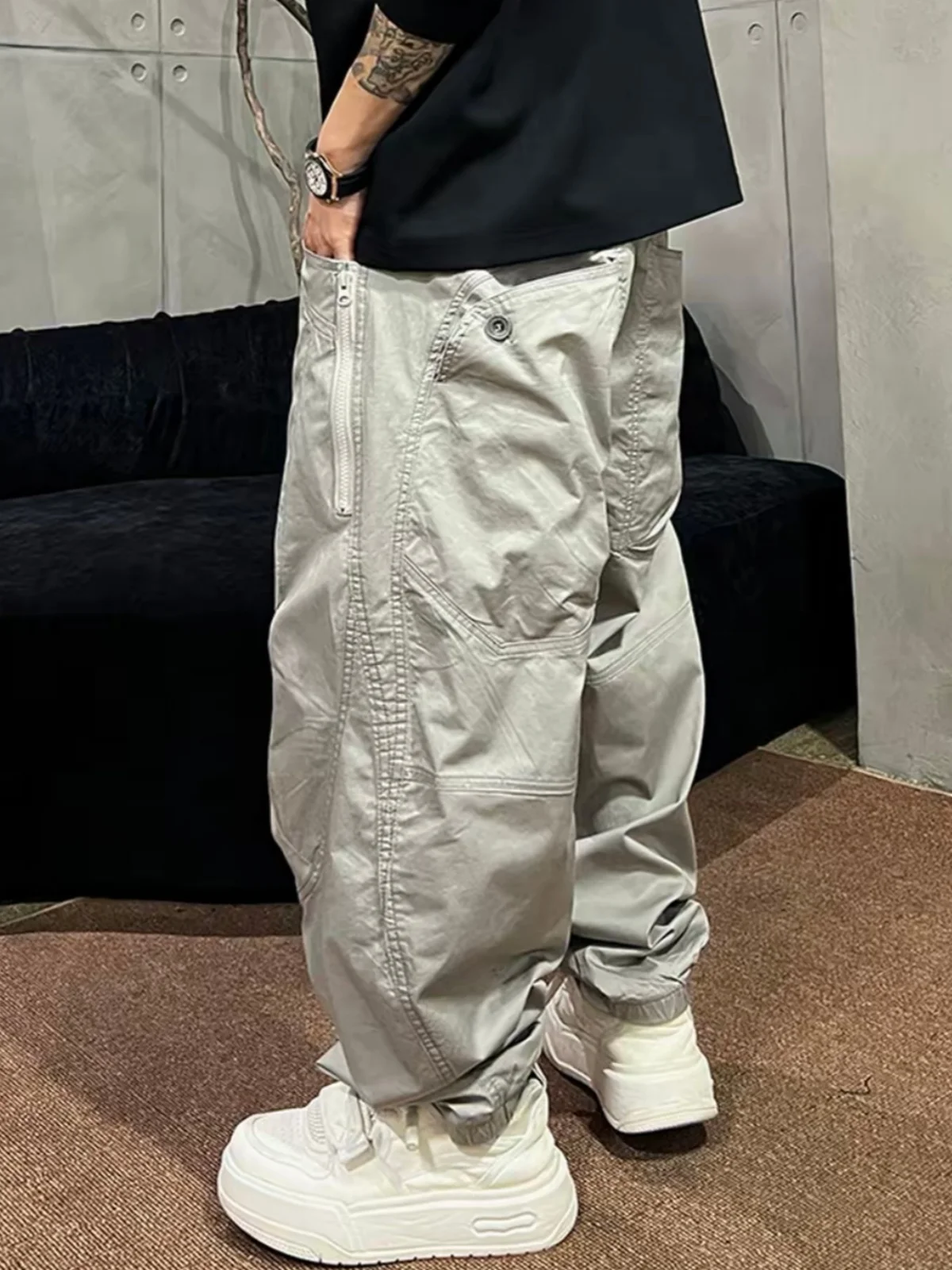Fall American Style Casual Pants Men's Loose Breathable Trousers with Multiple Pockets And Knife Shape Design Harlan Pants
