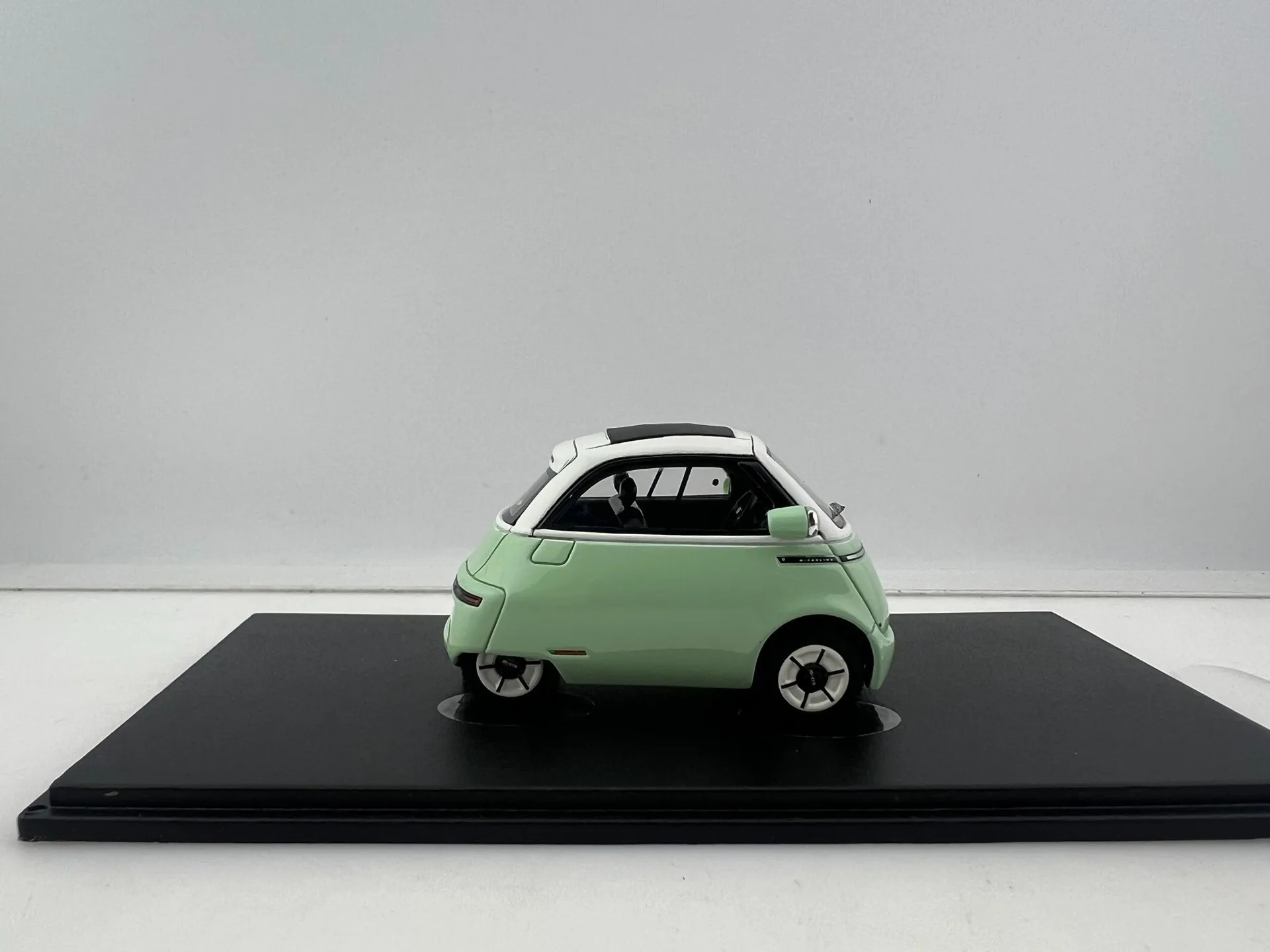 Diecast Autocult 1/43 Schaal BMW Ei Burger Elektrisch Voertuig Model Microlino Stedelijke Hars Auto Model Collectible Toy Gift Souvenir