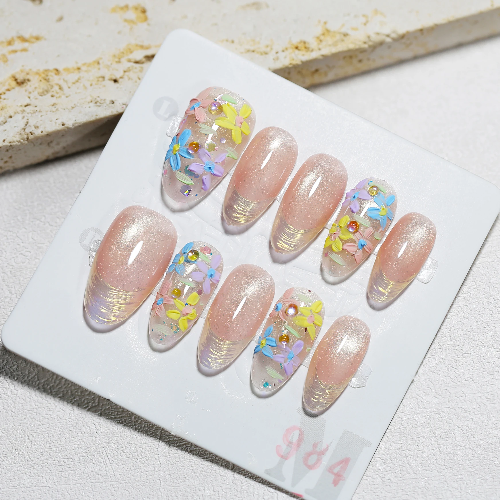 10 Stück handgemachte Press-on-Nägel, Frühling, Sommer, buntes Blumendesign, Mandelform, künstliche Nagelspitzen, abnehmbar, tragbar, süße künstliche Nägel