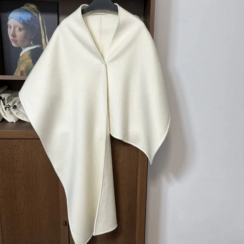 Irregular Design and Elegant Cashmere Shawl