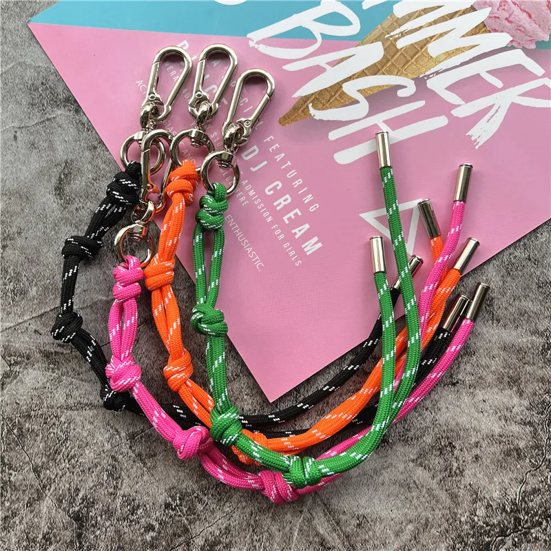 Key Chain Heavy Metal Keyring Lanyard Carabiner Boyfriends Couples Gifts Colorful Keychains for Car Premium Bag Charm Ornaments