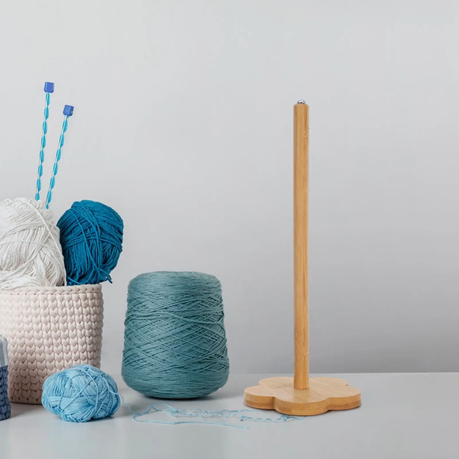 

Rotating Yarn Spinner Holder Made of Bamboo Seamless Crochet Yarn Dispensing Compact Sewing Thread Organizer Wood Craft
