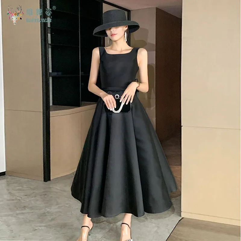 

Hepburn Style Black Square Neck Sleeveless Slim Fit Evening Dress 2025 New Sexy Backless Bow Birthday Party Evening Dress