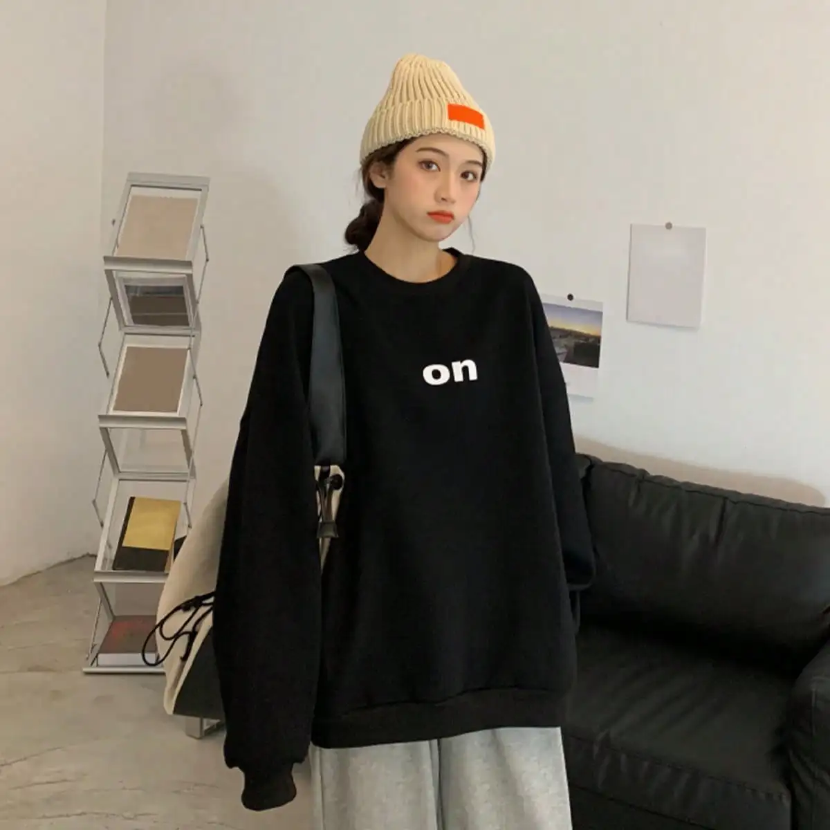 

Korean Chic Autumn and Winter Lazy Bf Style Letter Printed Long-Sleeved Sweatshirt Small Loose Slimming Look Pullover Top for Women