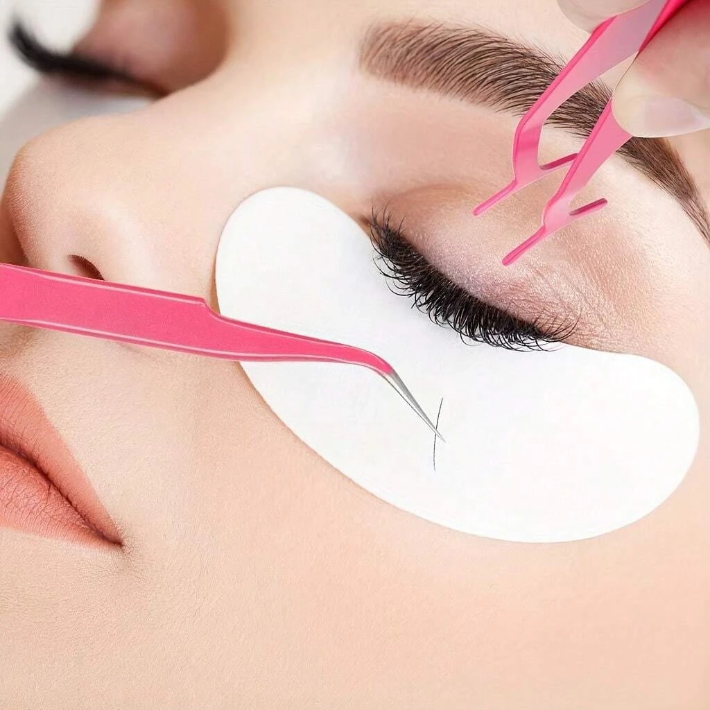 3 ชิ้นพร้อมกล่อง, แหนบปลายโค้ง, Lash Curler และแปรงขนตา, การผสมผสานแหนบโค้งและ Curved Lash Curler เพื่อดีกว่า