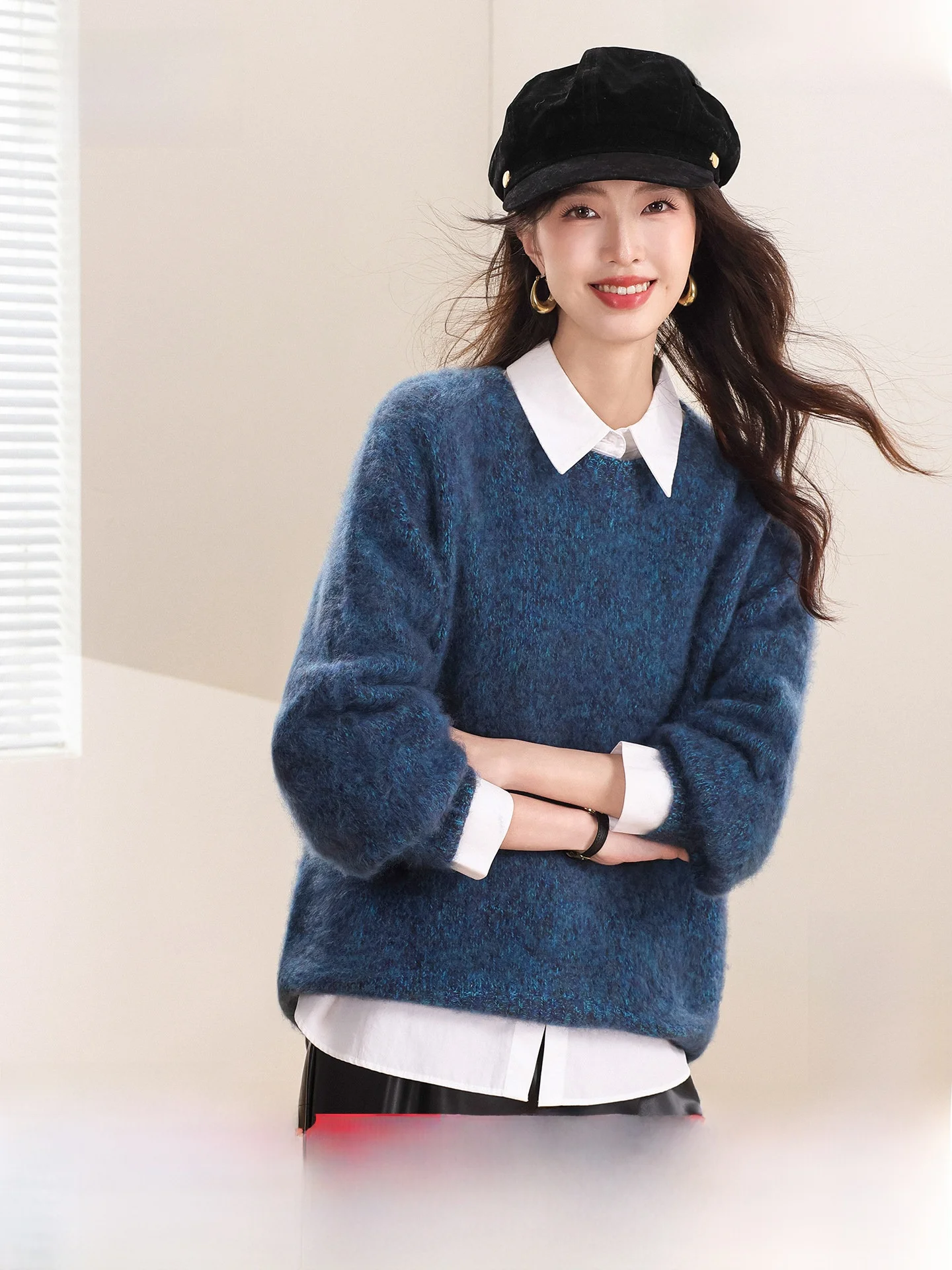 

Snowy Flight 00 Wool Thi Sl One-Piece 2026 Женский осенне-зимний свитер из пушистой шерстяной пряжи с круглым вырезом, мягкий вязаный топ