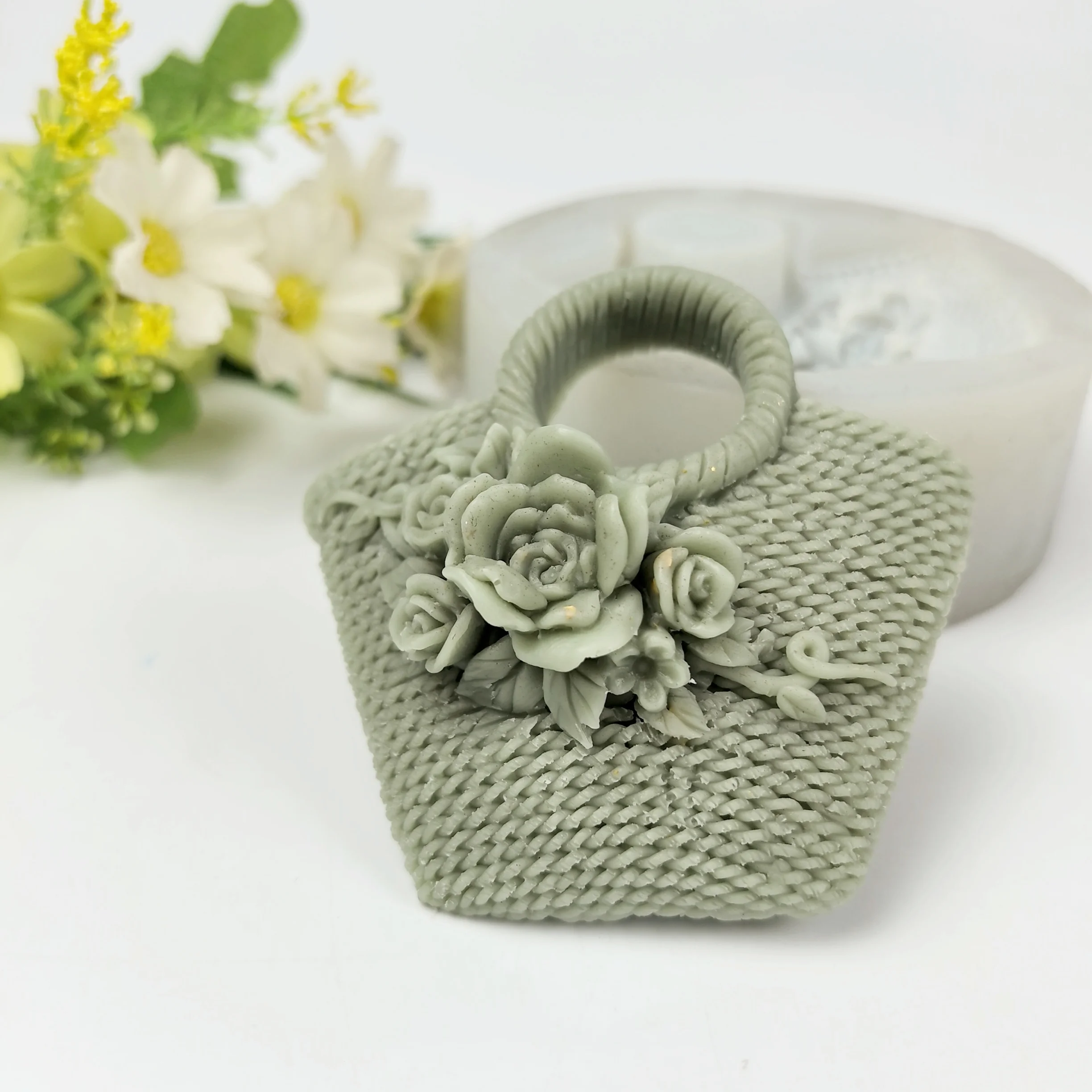 

2D Straw Bag Shape Silicone Mold Rose Cake Chocolate Candle Soap Mould DIY Aromatherarpy Household Decoration Craft Tools
