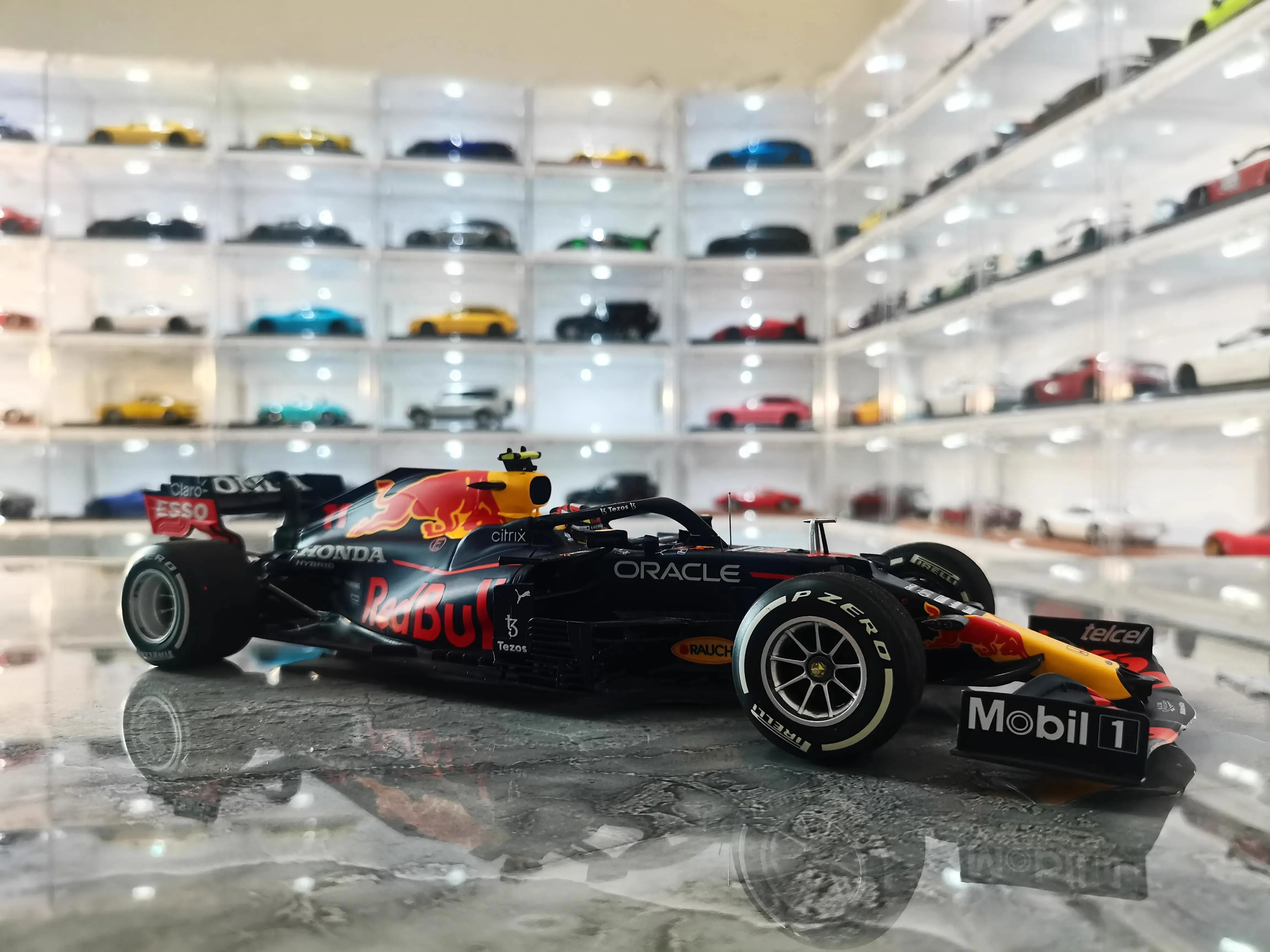 1:18 Minichamps F1 Car Model Red Bull 2022 Monaco Sergio Perez Rb18 #11 Collectible Children Toys Checo F1 Car Birthday Gift