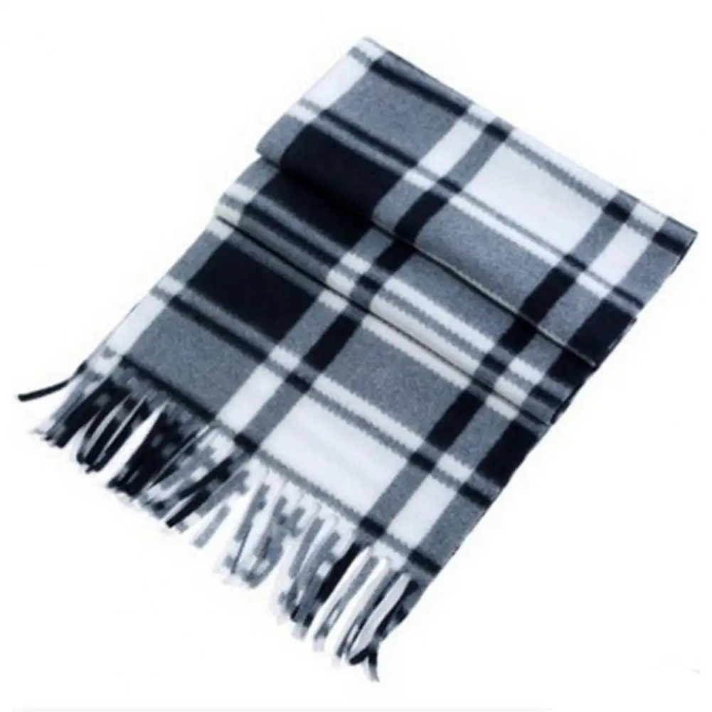 Sciarpa invernale Unisex abbinata al colore con stampa scozzese nappa spessa calda morbida a doppia faccia in peluche protezione per il collo sciarpa autunnale da donna