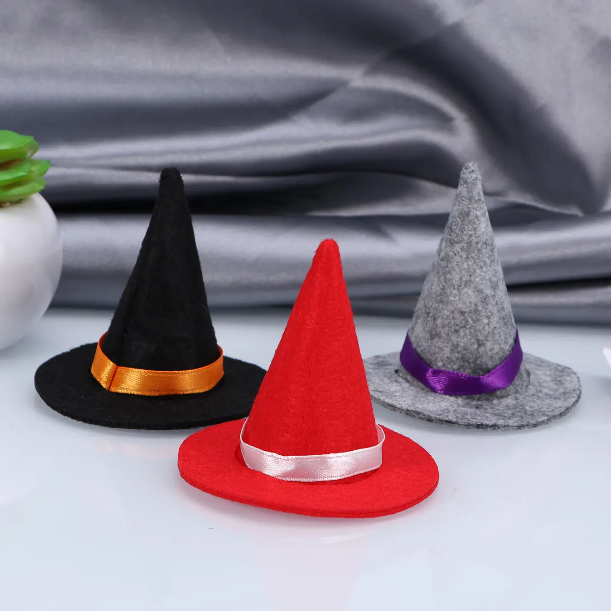 

12pcs Lovely Witch Hats Chic Wine Bottle Decor Party Favors DIY Hair Accessories Crafts for Halloween (Black and Grey and Red)