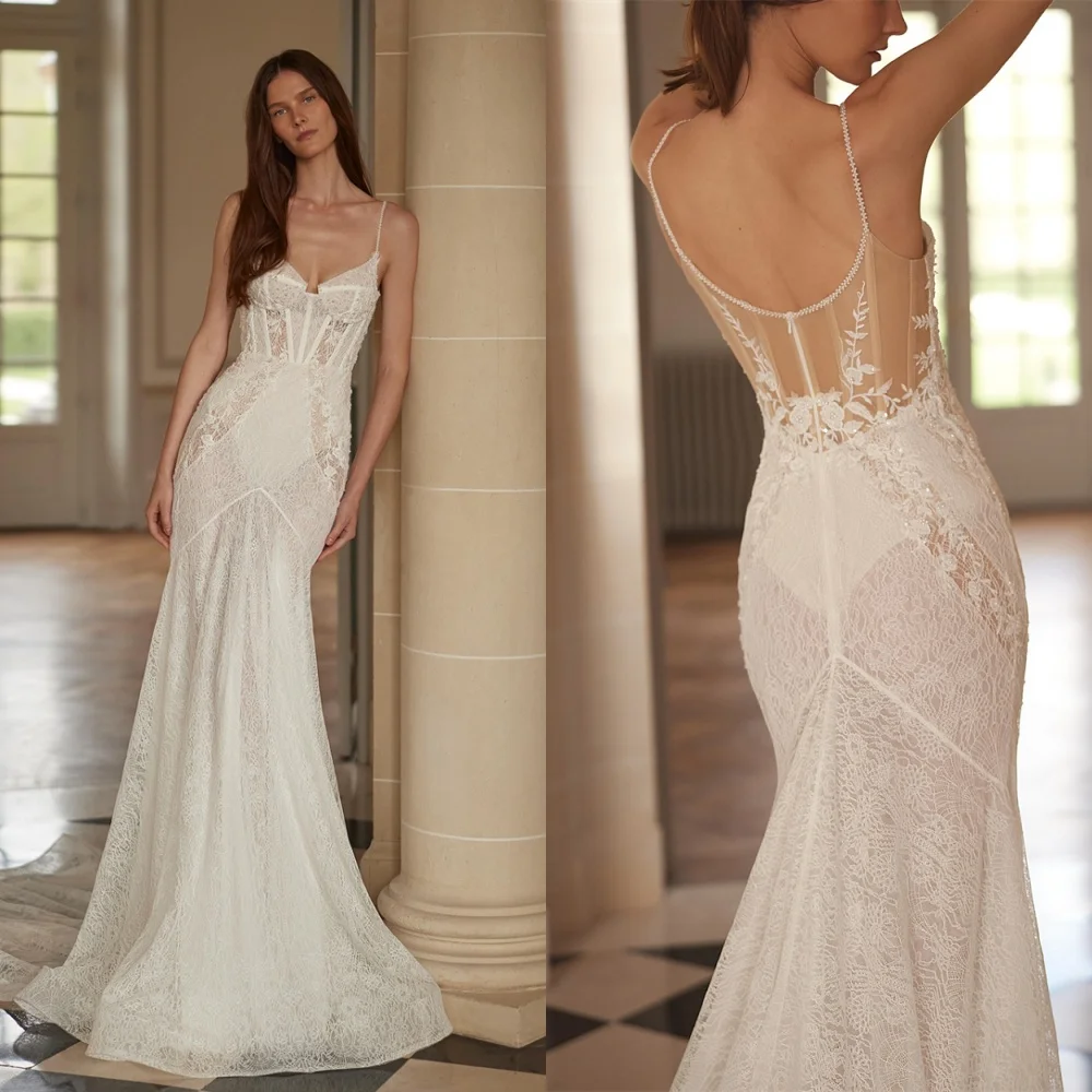 

Customized White Lace Wedding Dress Elegant Strapless Spaghetti Straps Sequined Bridal Gowns Chapel Train Zipper Back Dress
