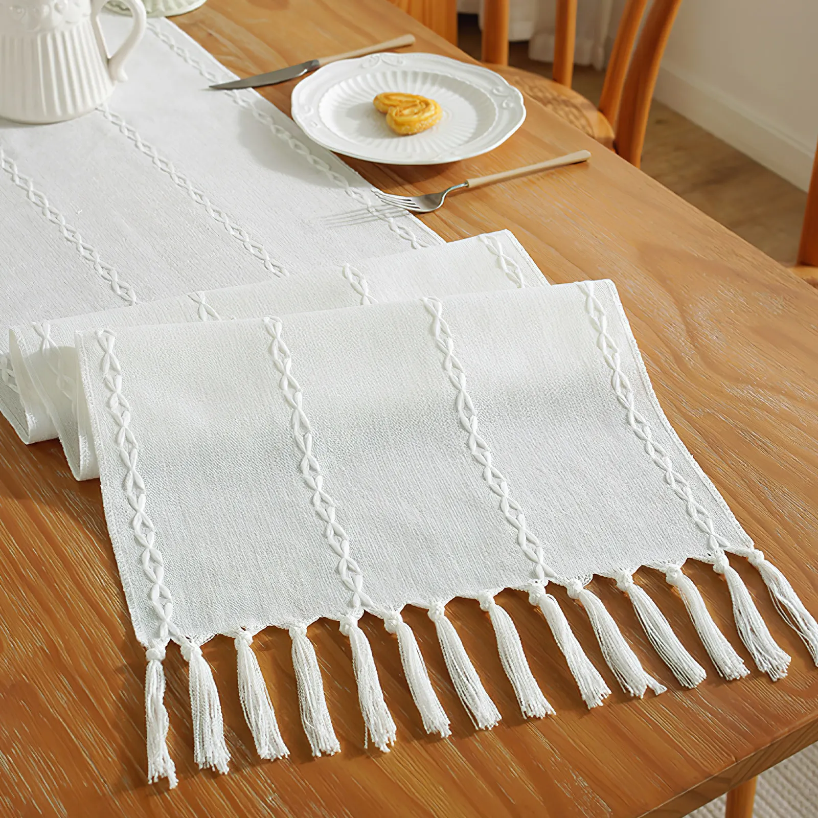 

Style Tassel Table Runner Decorative Tablecloth Dining Table Party Supplies Wedding Banquet Cover Hotel Tablecloth