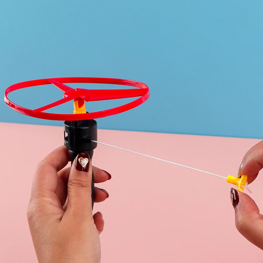 

6Pcs Flying Disc Pull String Outdoor Plaything Fun Saucer Game Fly Disc Pull String Flying Saucer Outdoor