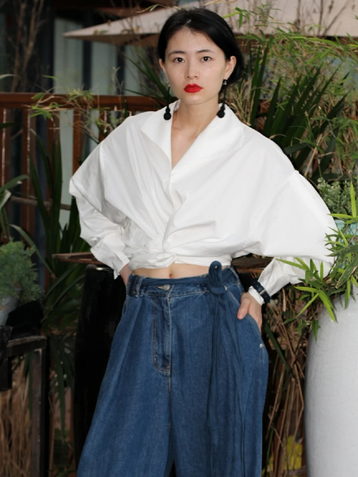 

Оригинальная классическая женская рубашка Ninth Cloud в гонконгском стиле, белая, в стиле ретро, с завышенной талией, из атласной ткани, с длинными рукавами