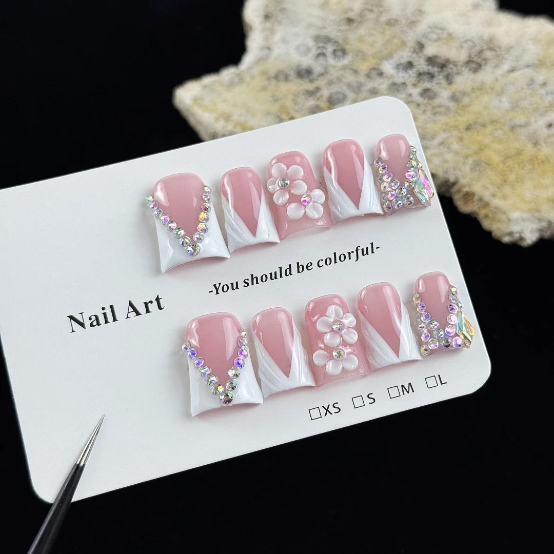 10pcs high-end Simple and elegant style, hand-painted V-shaped design, three-dimensional carving, rhinestones handmade fake nail