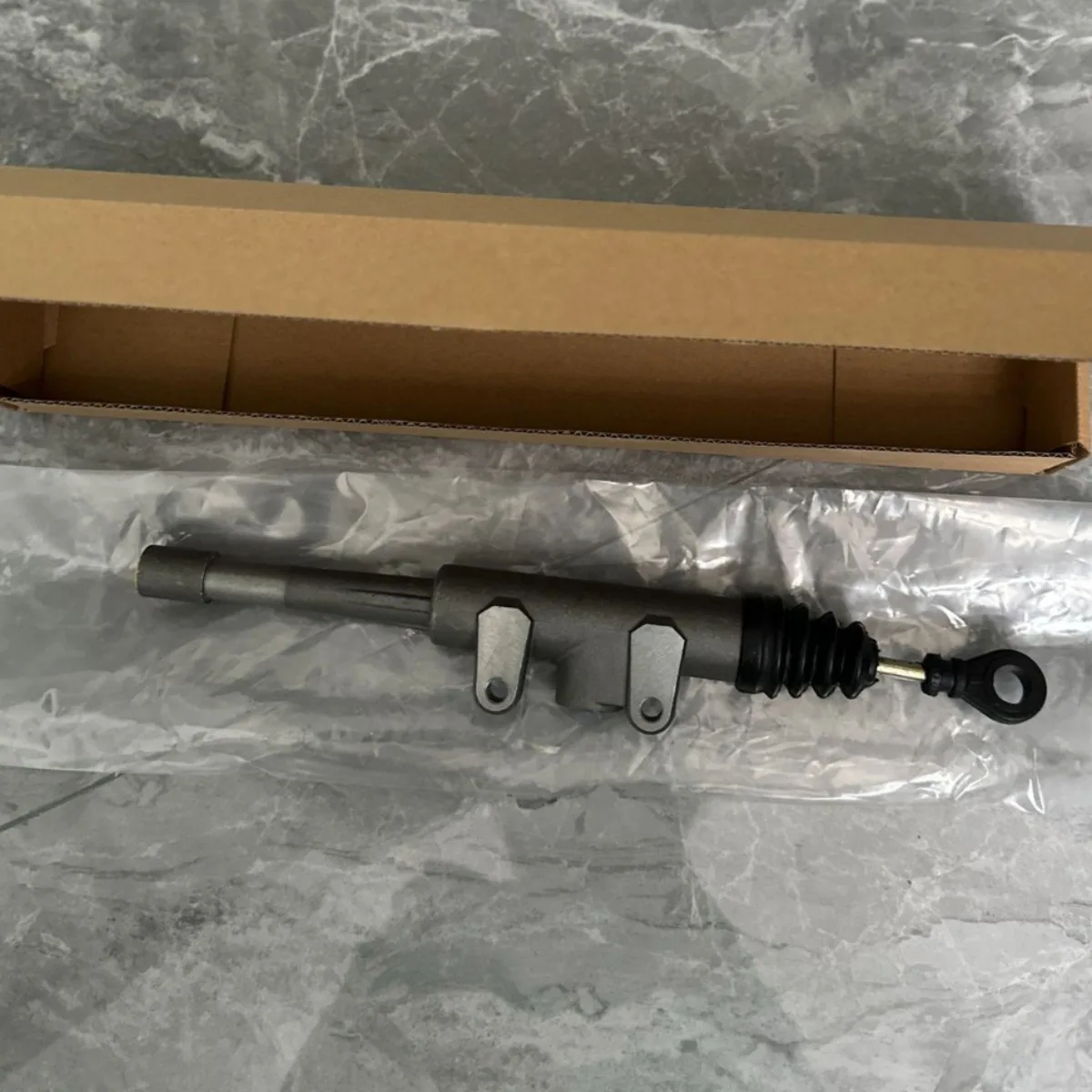 Used for 21521154580 21521156000 21521152658 21524126128 Clutch Master Cylinder
