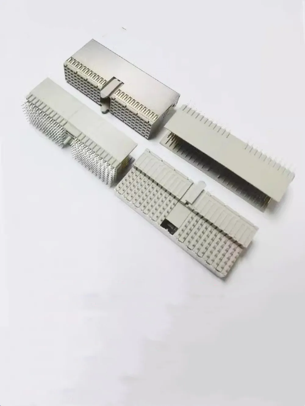 10pcs Backplane CPCI connector 110P bend hole straight male 5*22P with shield can replace 5352068-1