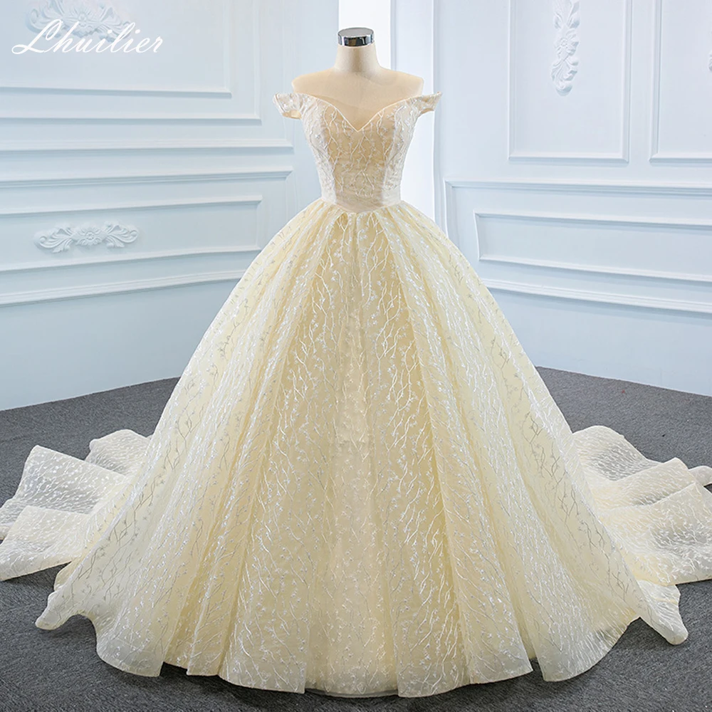 

Lhuilier Customized Women's Boat Neck Ball Gown Lace Wedding Dresses Short Sleeves Bridal Gown with Chapel Train