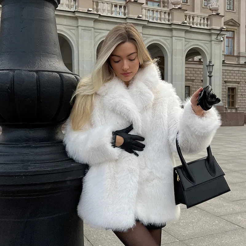 

Women Fashion Solid Thicken Faux Fur Coat Elegant Lapel Long Sleeve Cropped Jackets Vintage Female Casual High Street Outerwear