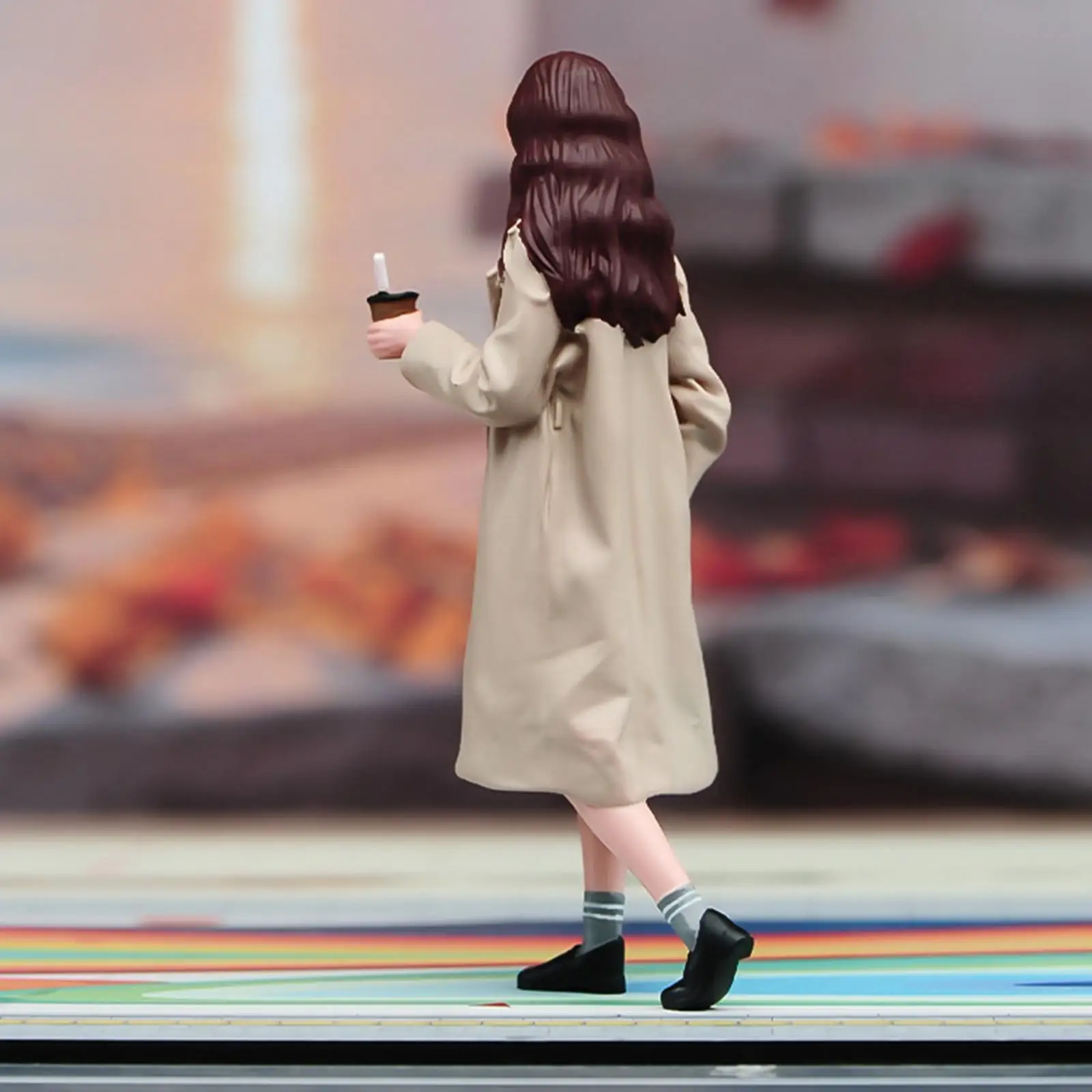 

Urban Coffee Girl Miniature Model Display Layout Collection Diorama Figure Miniature Character for Fairy Garden Gift Photo Prop