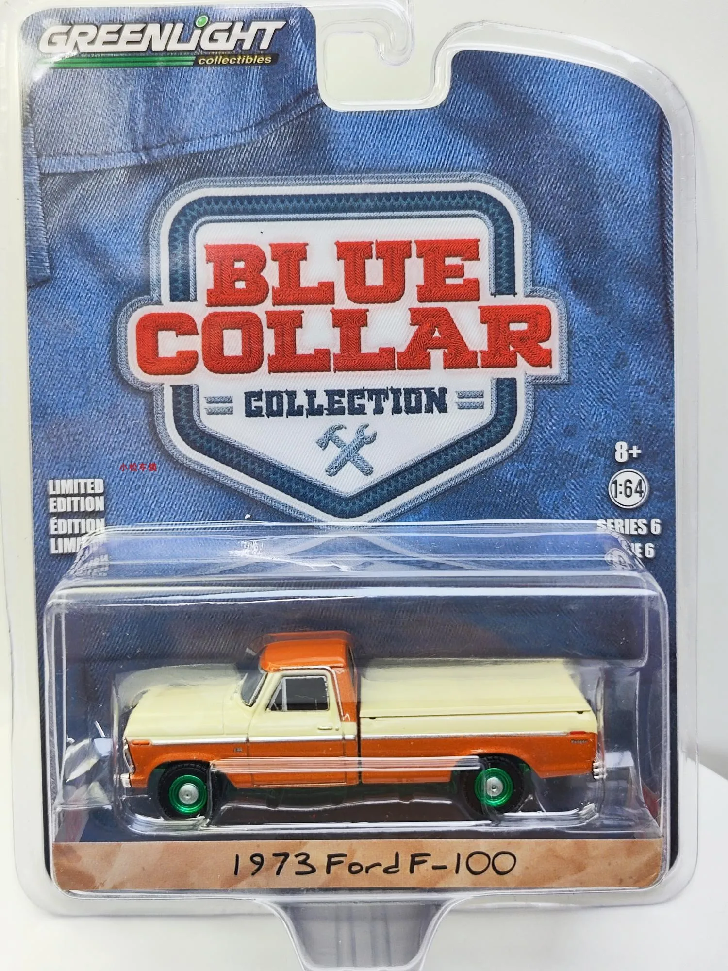 

1:64 1973 FORD F-100 с покрытием для кровати, коллекция зеленых моделей автомобилей