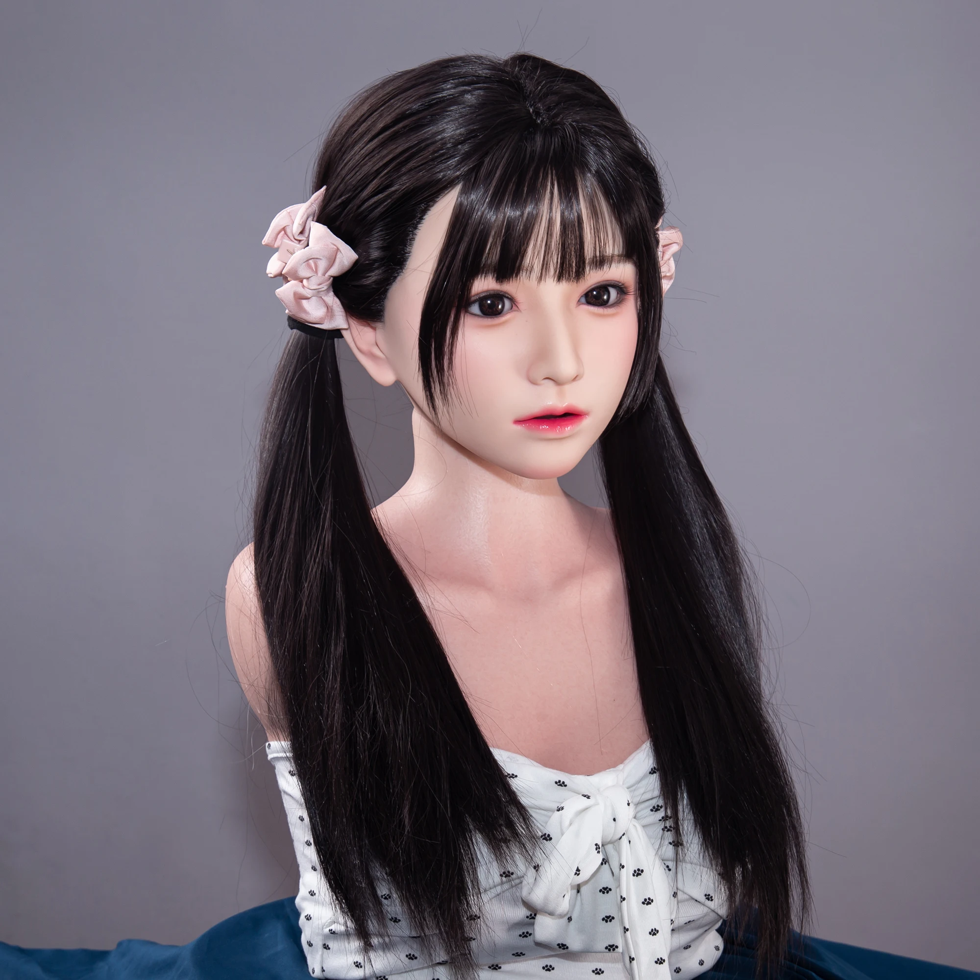 실리콘 소재로 제작된 여성 머리 모델의 1:1 복제품, 사실적인 피부 질감, 성인 남성용 장난감, 모발이 심어져 있음