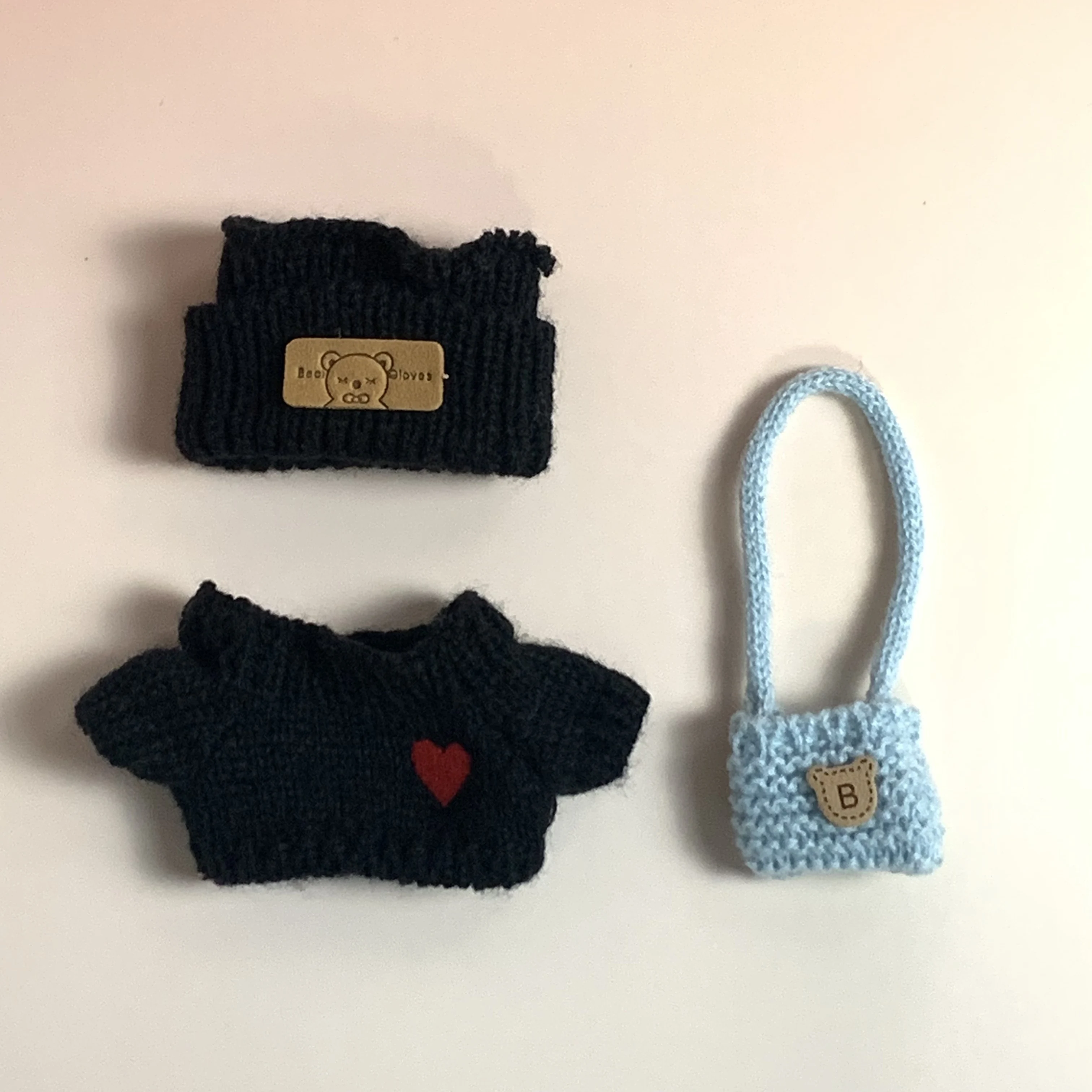 Labubu Gen 1&2 Knit Sweater & Hat Set - Valentine's Winter Doll Outfit
