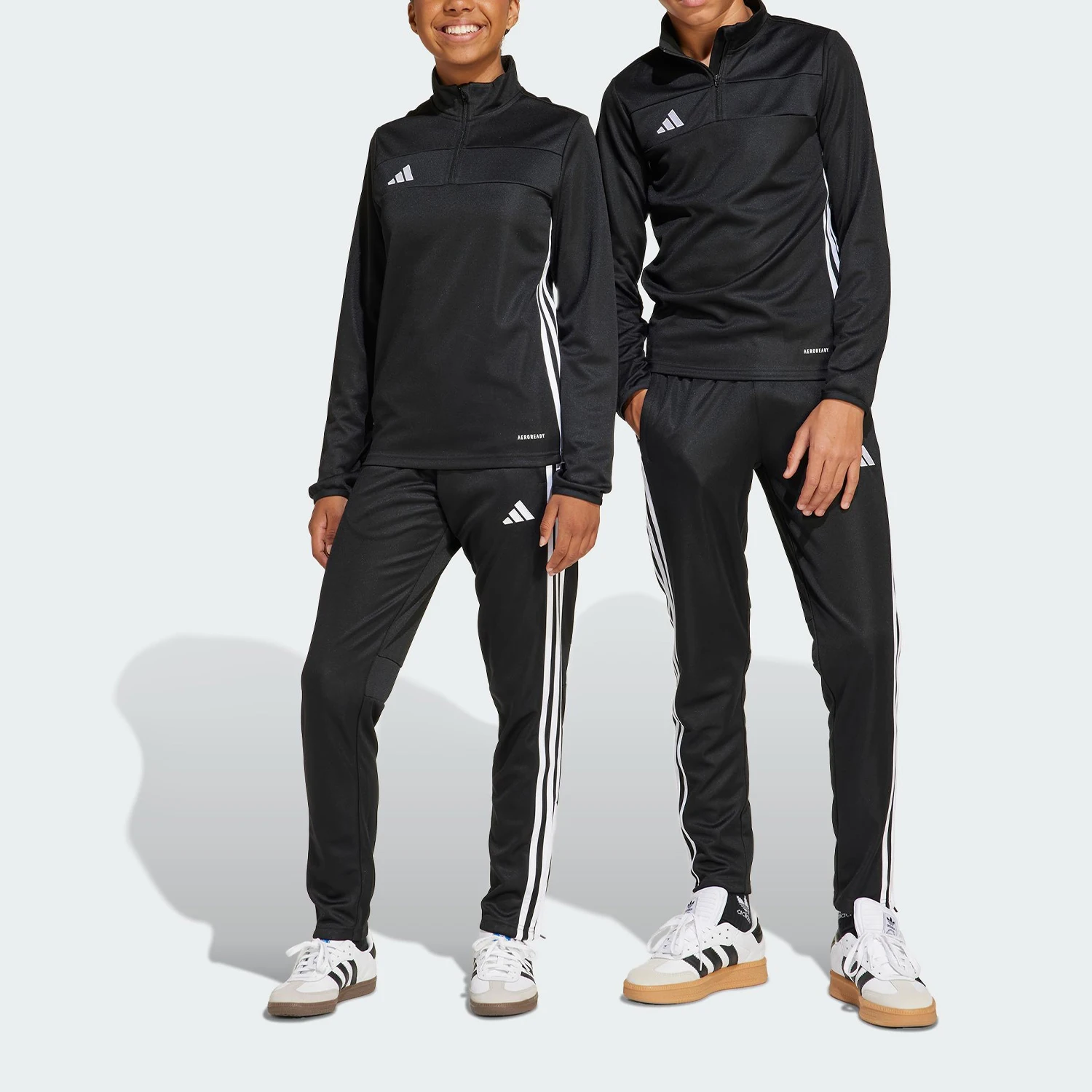 

Оригинальные спортивные брюки Adidas для подростков, летняя коллекция 2025, трикотажные, облегающие, модель JD0573