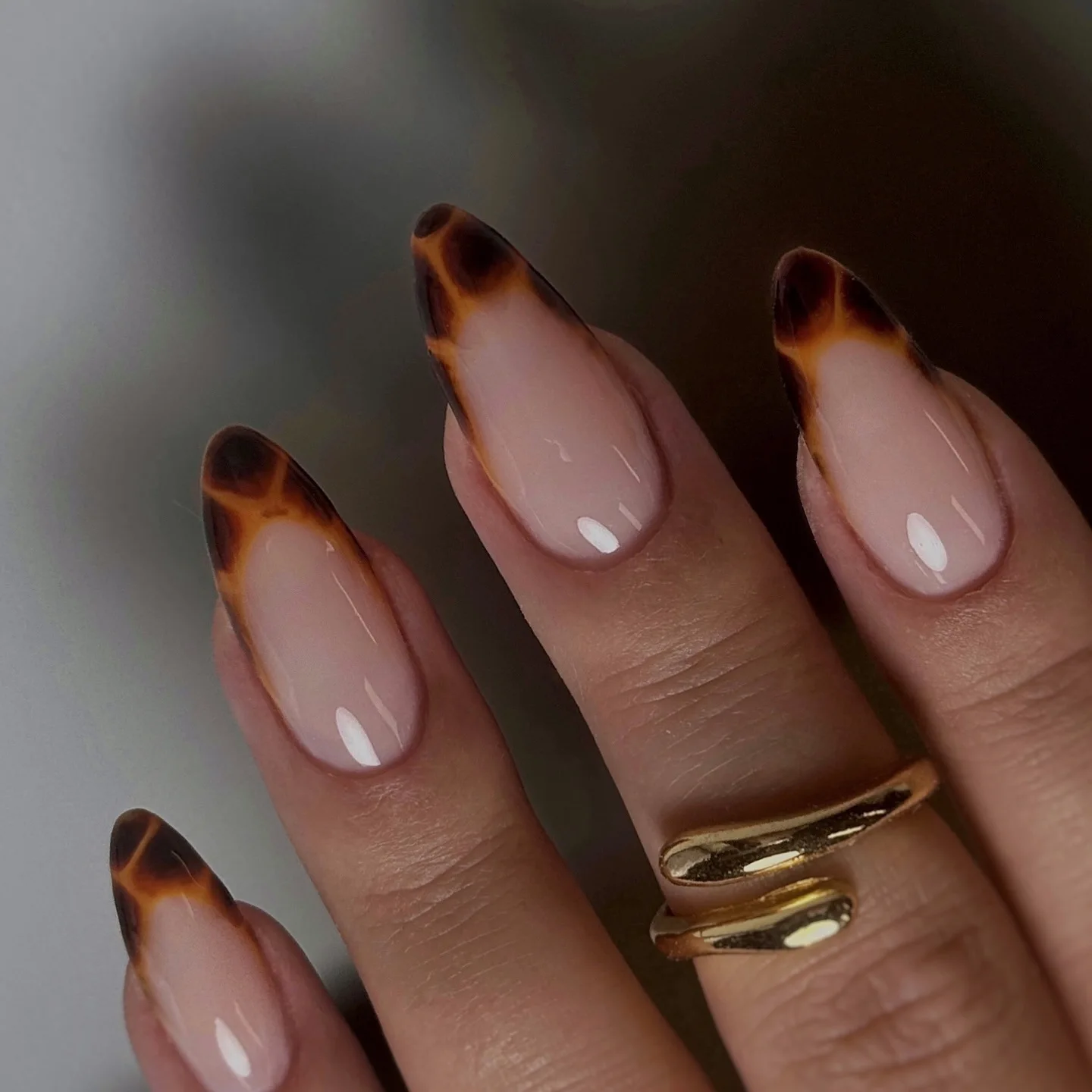 

24Pcs Mid-length Almond Press on Fake Nails Leopard Print French Design Full Cover False Nails Tips Reusable Artificial Manicure