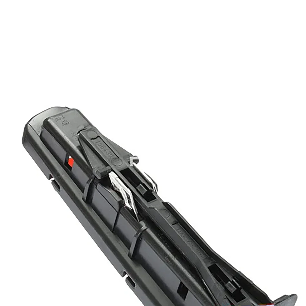 

For Mercedes Benz E-Class W211 2003-2006 LED Rear High Mounted 3rd Tail Brake Light Additional Stop Signal Lamp A2118201556