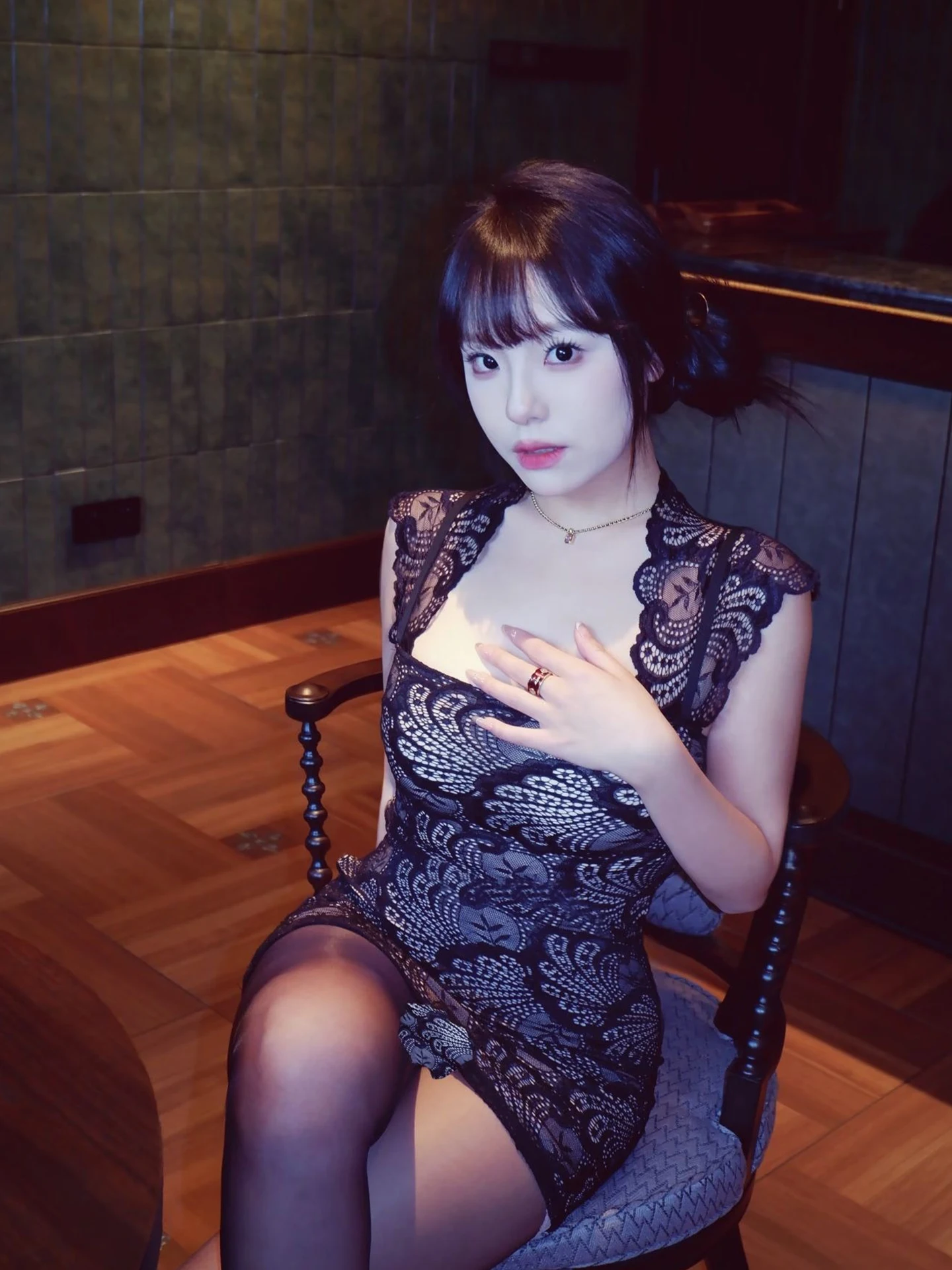 

Летнее повседневное платье XZY из полиэстера с квадратным вырезом, облегающее, с кружевом и цветочной отделкой, для полных женщин