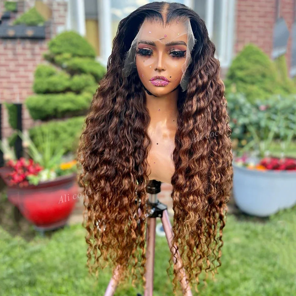 

Preplucked 26“ Long Ombre Brown Blonde 180%Density Natural Hairline Kinky Curly Lace Front Wig With BabyHair Heat Temperature